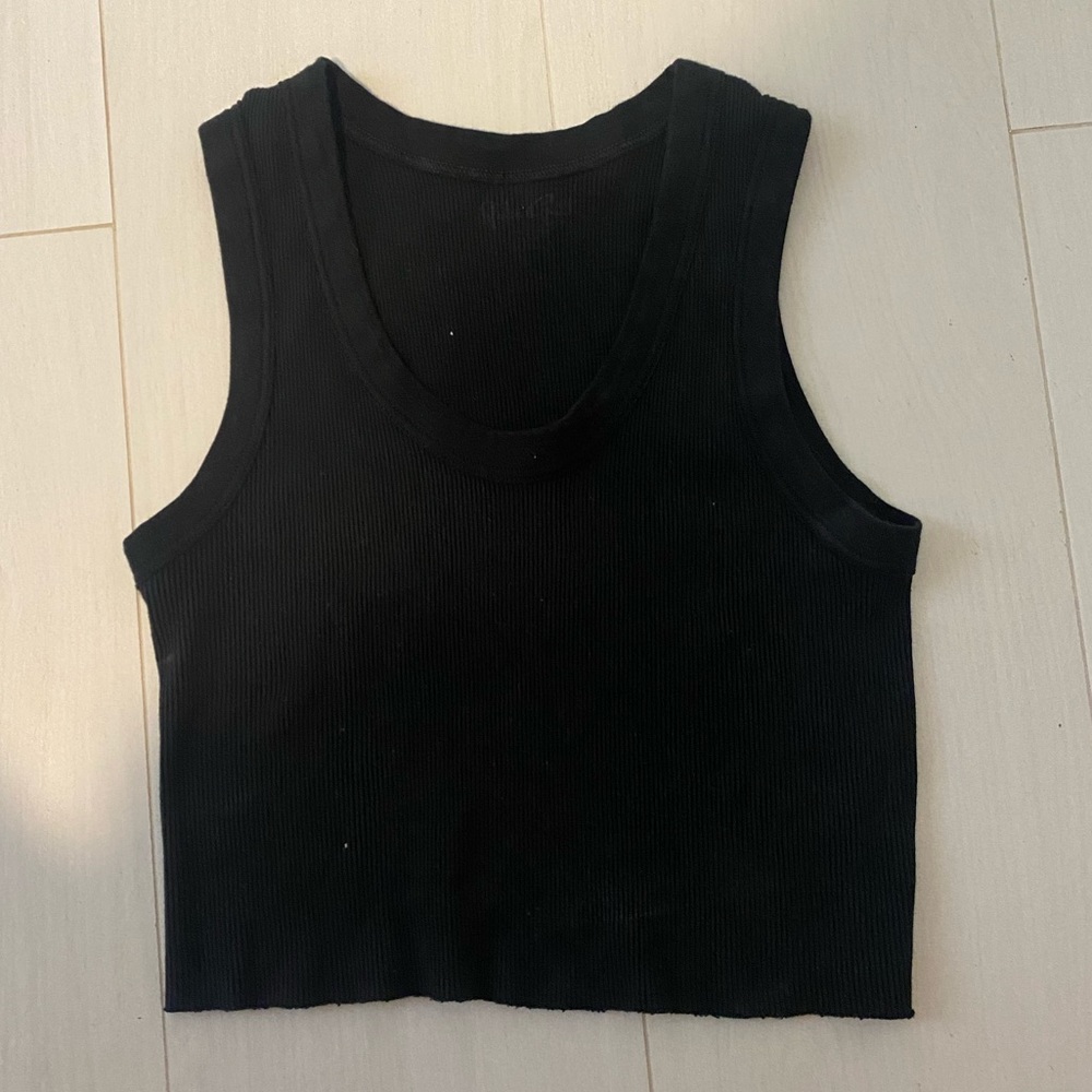 trendy black tank top